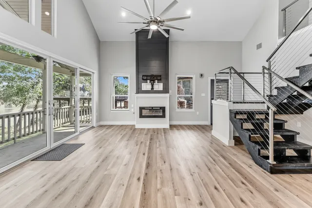 $411,750 | 50 Hunters Creek Drive, Huntsville, TX 77340