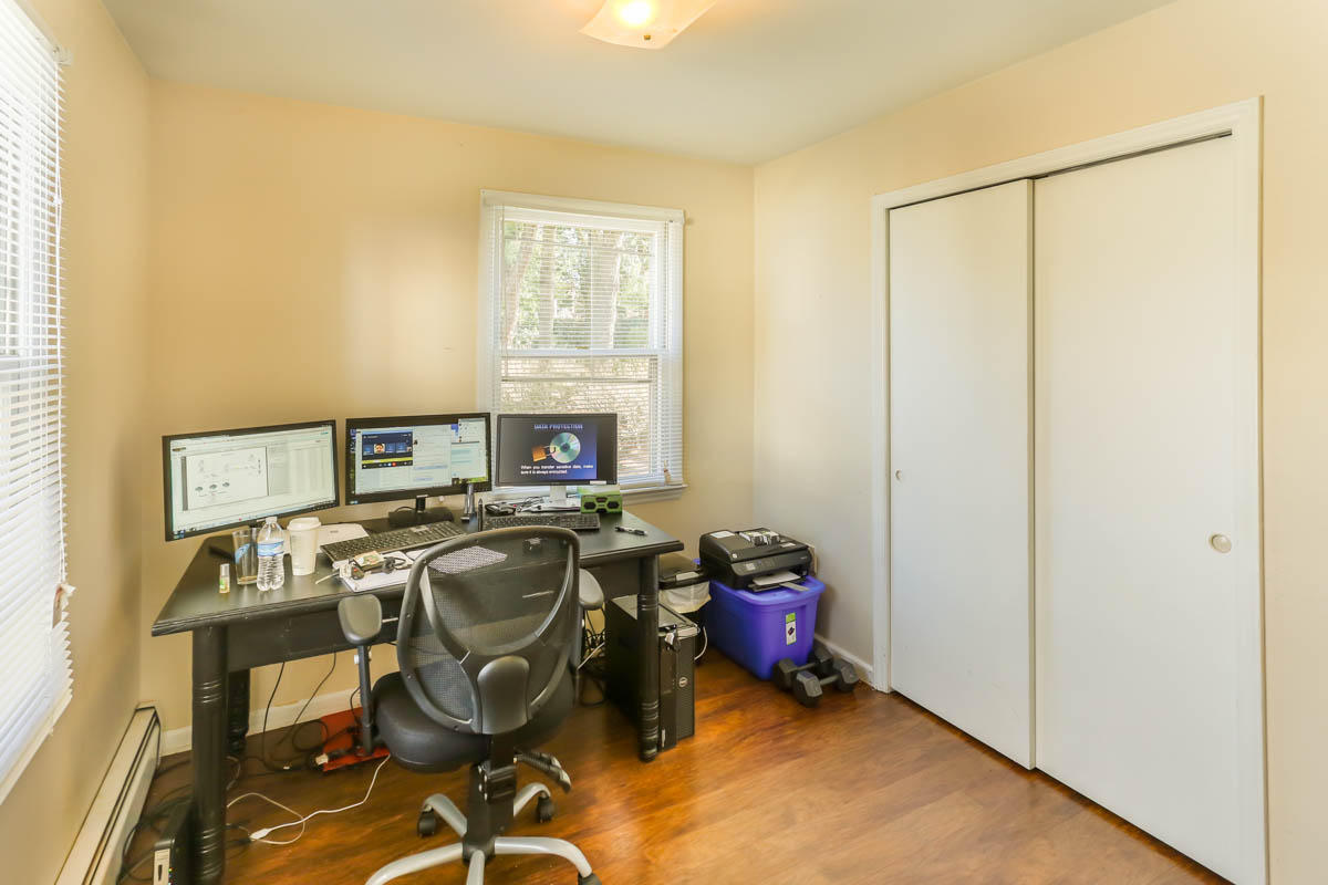 1822 Arlington Road Southwest Roanoke, VA 24015 - Photo 16 of 44 DGA_3212-HDR-17