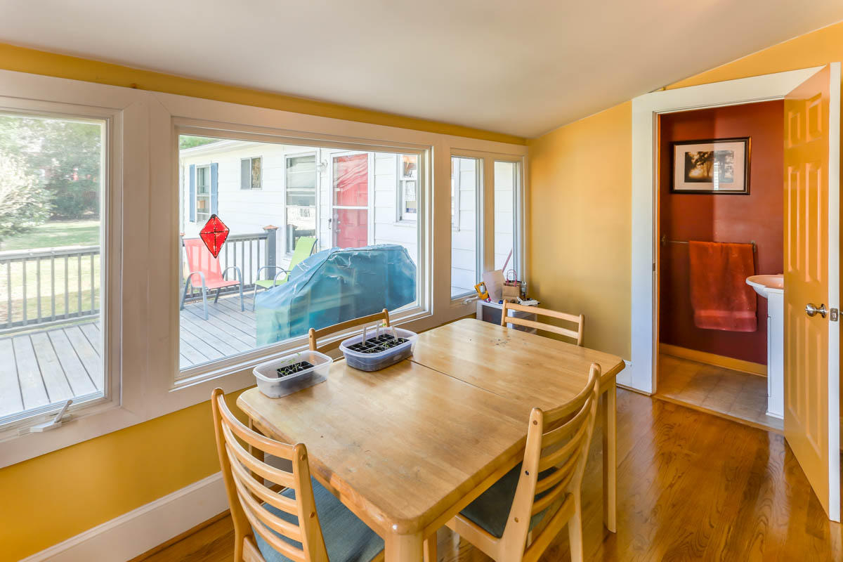 1822 Arlington Road Southwest Roanoke, VA 24015 - Photo 7 of 44 DGA_3177-HDR-10