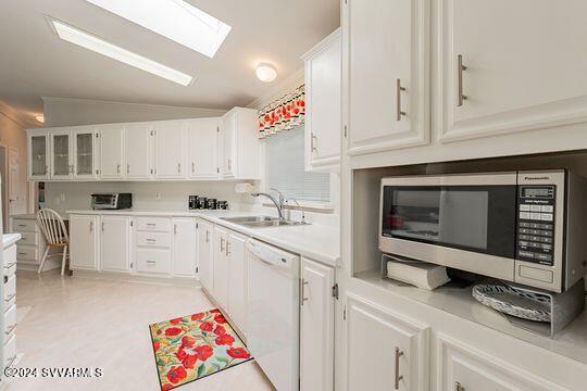 2050 West State Rte 89A, Unit 41 Sedona, AZ 86336 - Photo 7 of 39 kitchen 6