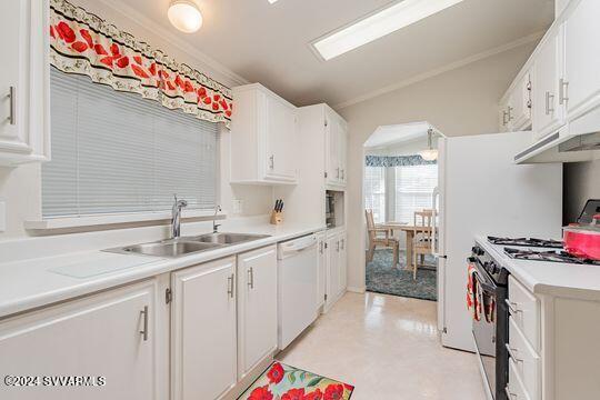 2050 West State Rte 89A, Unit 41 Sedona, AZ 86336 - Photo 8 of 39 kitchen 4