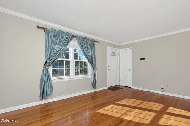 $314,900 | 1 Velina Drive, Guilderland, NY 12203