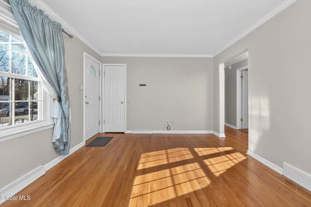 $314,900 | 1 Velina Drive, Guilderland, NY 12203