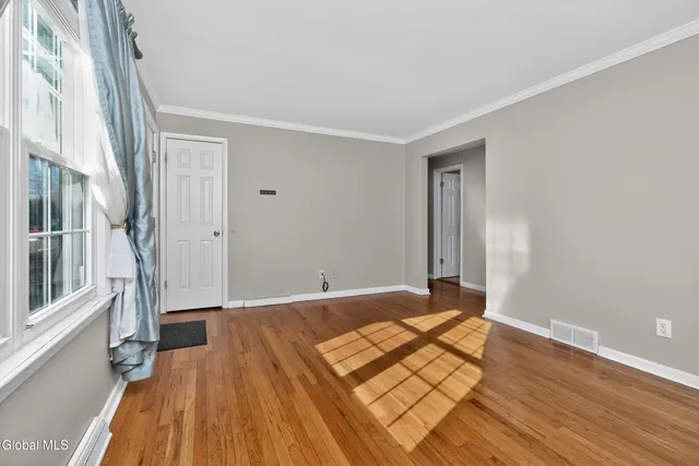 $314,900 | 1 Velina Drive, Guilderland, NY 12203