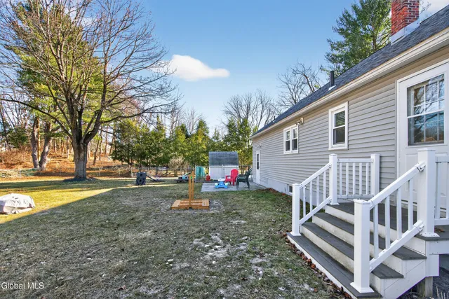 $314,900 | 1 Velina Drive, Guilderland, NY 12203