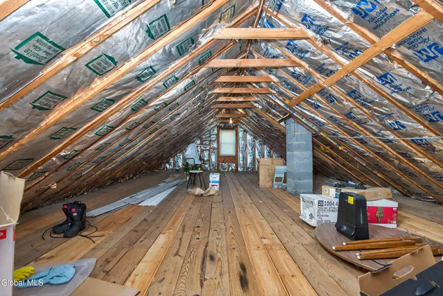 $314,900 | 1 Velina Drive, Guilderland, NY 12203