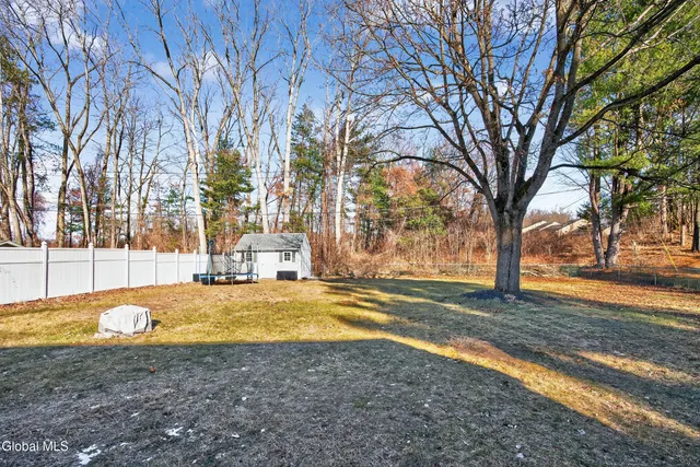 $314,900 | 1 Velina Drive, Guilderland, NY 12203