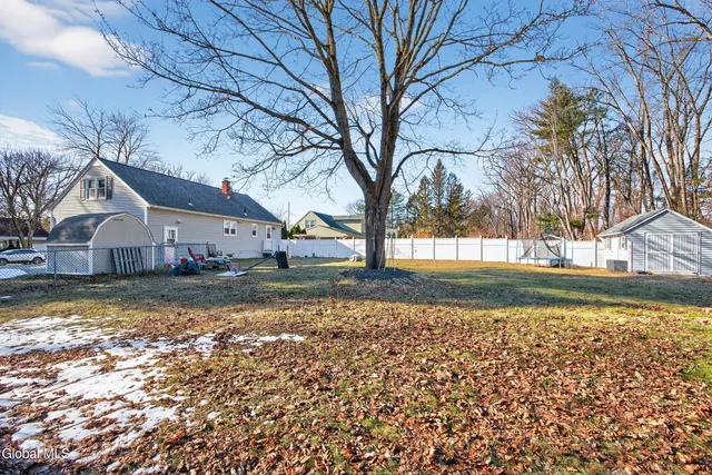 $314,900 | 1 Velina Drive, Guilderland, NY 12203