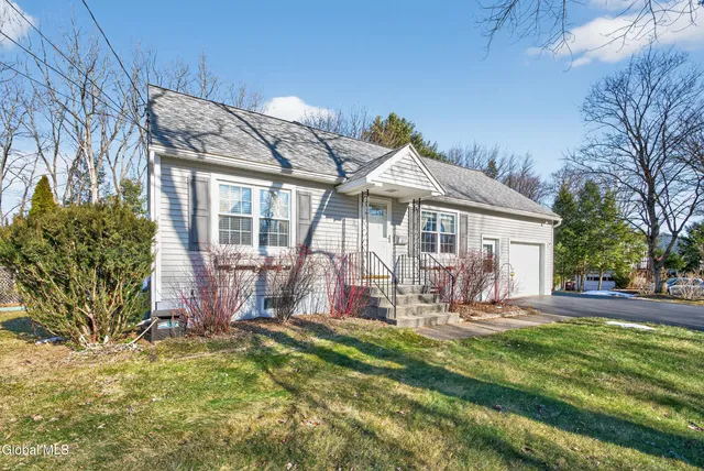 $314,900 | 1 Velina Drive, Guilderland, NY 12203