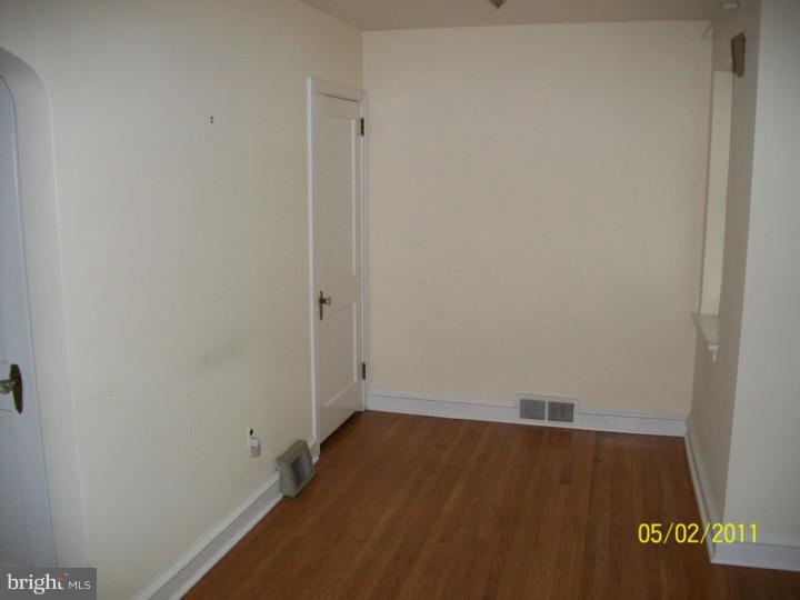 11 Cameron Road Willow Grove, PA 19090 - Photo 5 of 10 Gallery Image 5