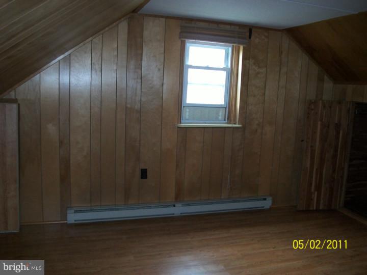 11 Cameron Road Willow Grove, PA 19090 - Photo 7 of 10 Gallery Image 7