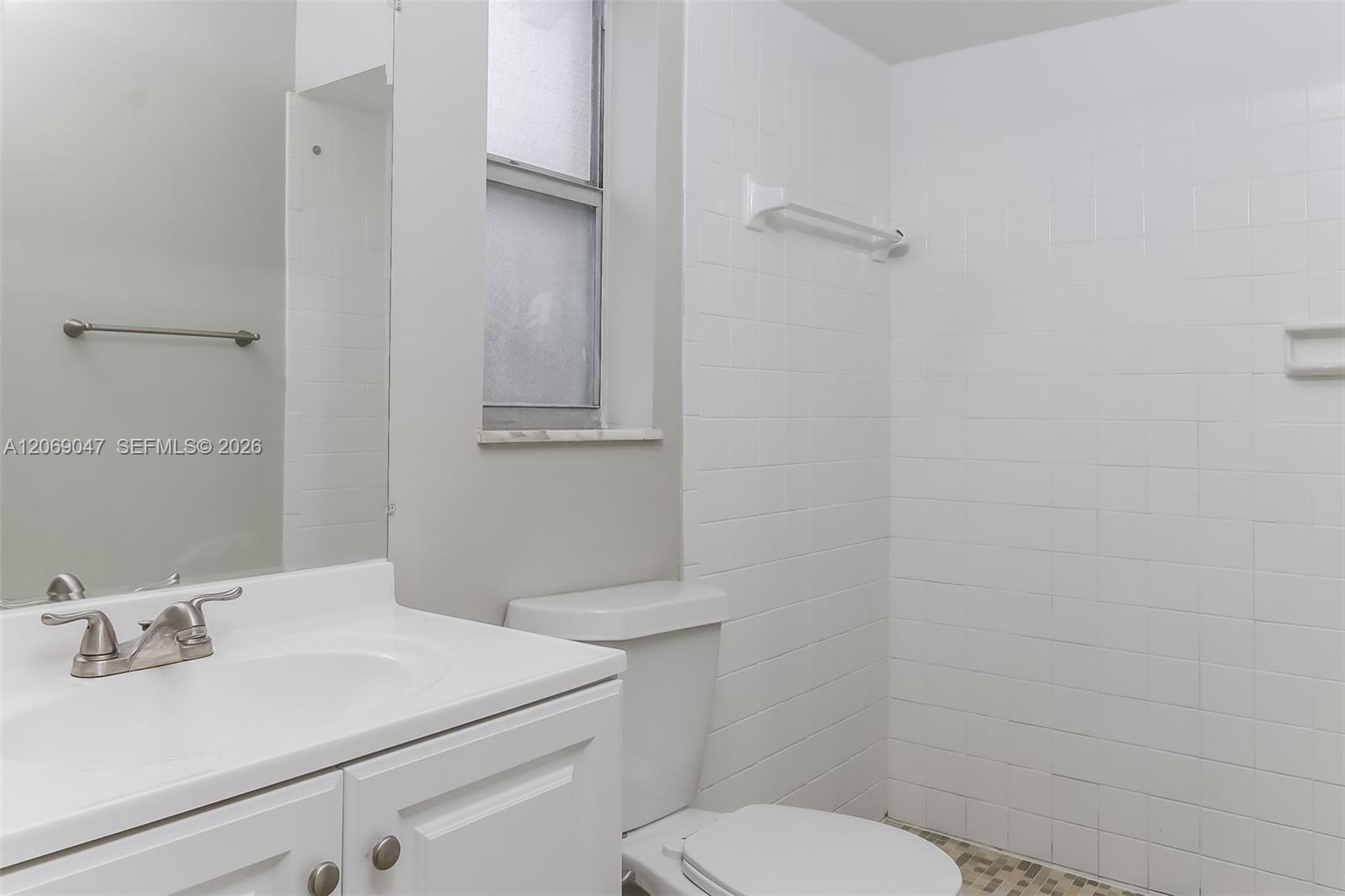 9749 Sandalfoot Boulevard Boca Raton, FL 33428 - Photo 13 of 15 Gallery Image 13