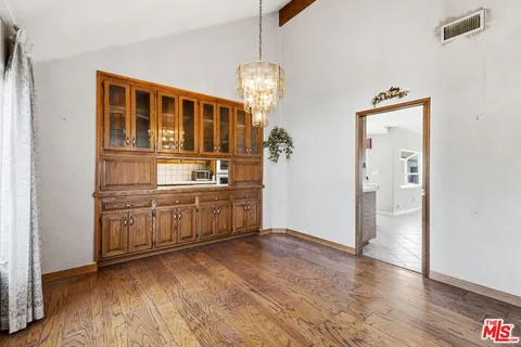 $1,099,999 | 6956 Wish Avenue, Van Nuys, CA 91406