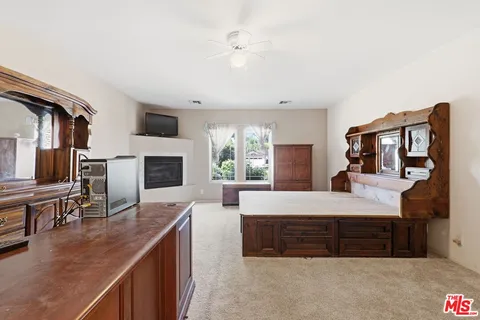 $1,099,999 | 6956 Wish Avenue, Van Nuys, CA 91406