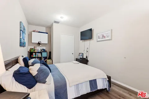 $1,099,999 | 6956 Wish Avenue, Van Nuys, CA 91406