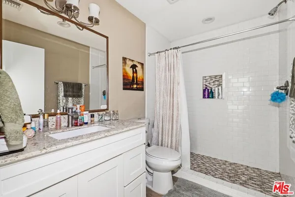 $1,099,999 | 6956 Wish Avenue, Van Nuys, CA 91406