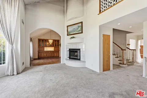 $1,099,999 | 6956 Wish Avenue, Van Nuys, CA 91406