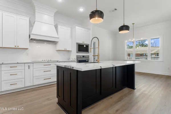 $519,500 | 620 Old Savannah Drive, Long Beach, MS 39560