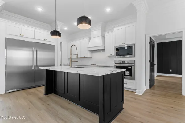 $519,500 | 620 Old Savannah Drive, Long Beach, MS 39560