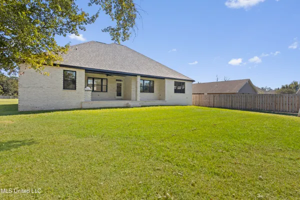 $519,500 | 620 Old Savannah Drive, Long Beach, MS 39560