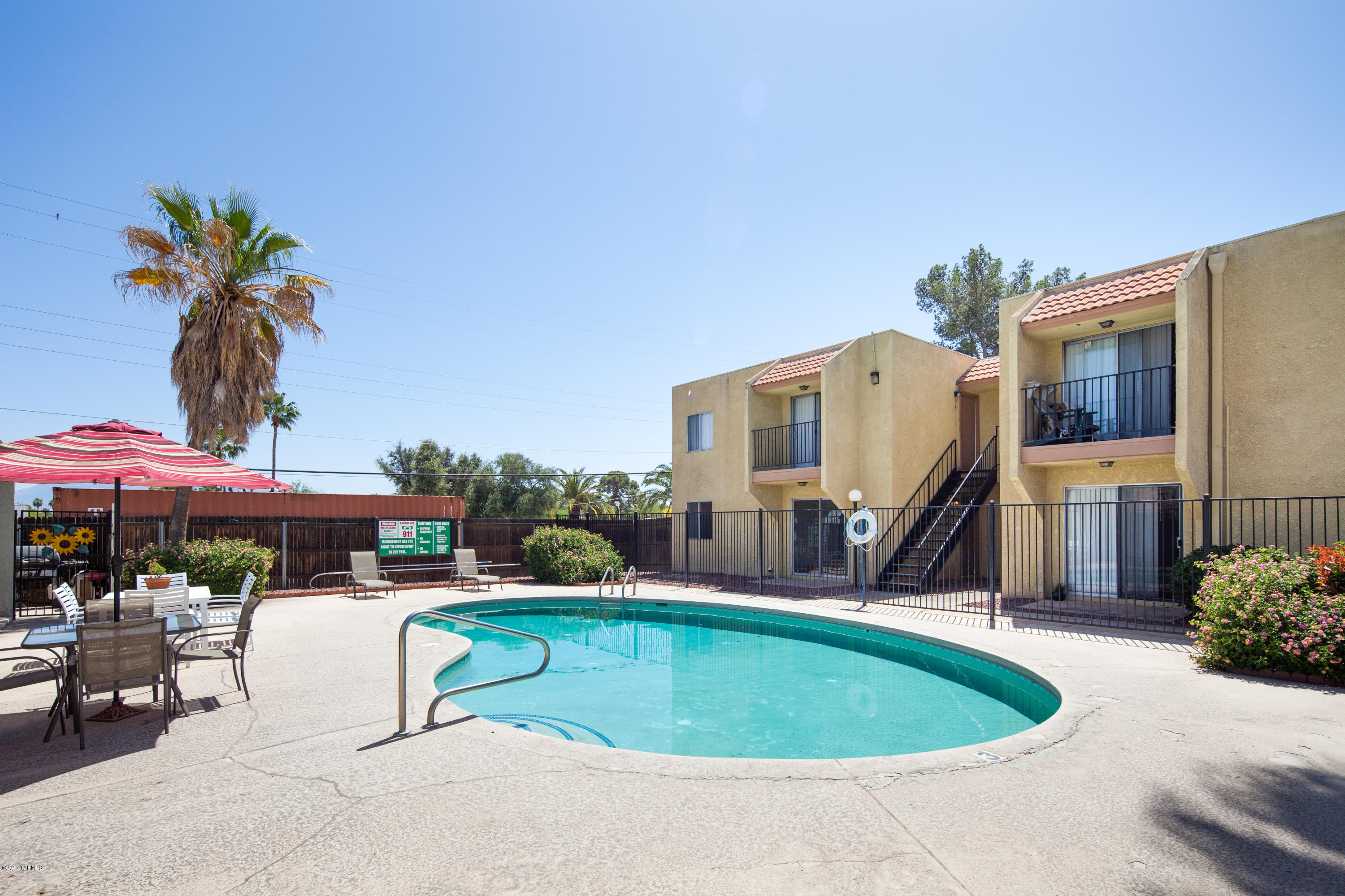 1005 South Craycroft Road Tucson, AZ 85711 - Photo 4 of 13 Gallery Image 4