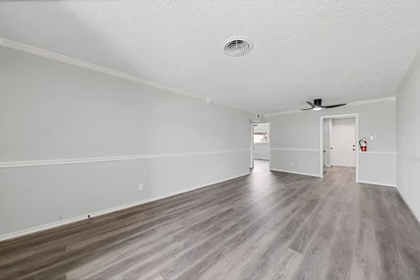 $1,495 | 2683 Gessner Road, Unit 501, Houston, TX 77080