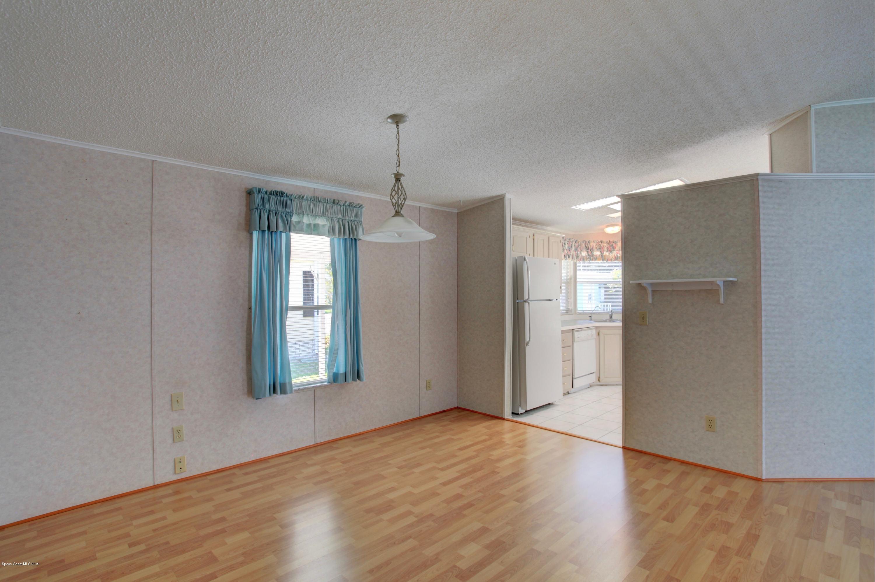 428 Papaya Circle Barefoot Bay, FL 32976 - Photo 15 of 37 E1