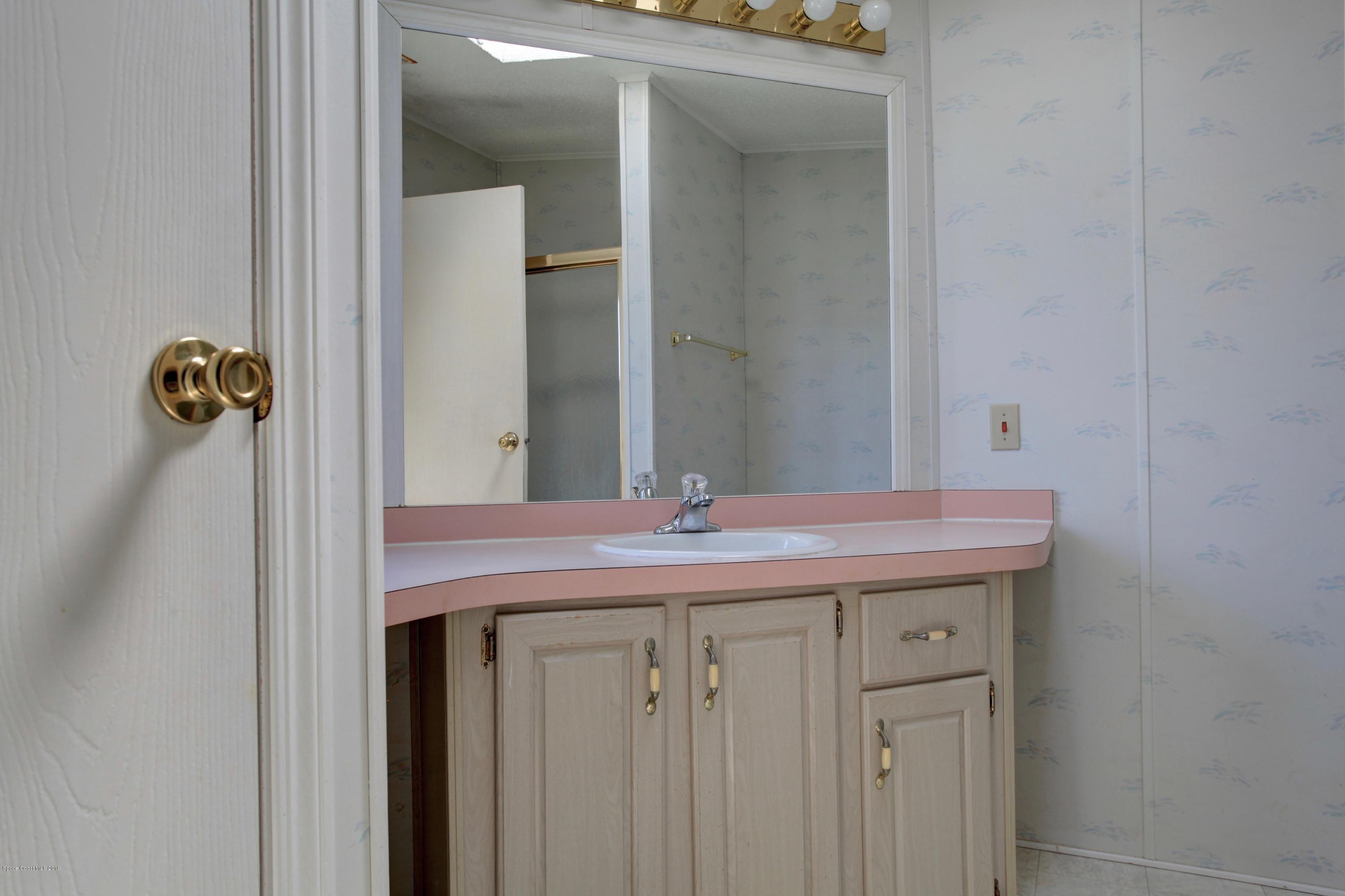 428 Papaya Circle Barefoot Bay, FL 32976 - Photo 26 of 37 H1