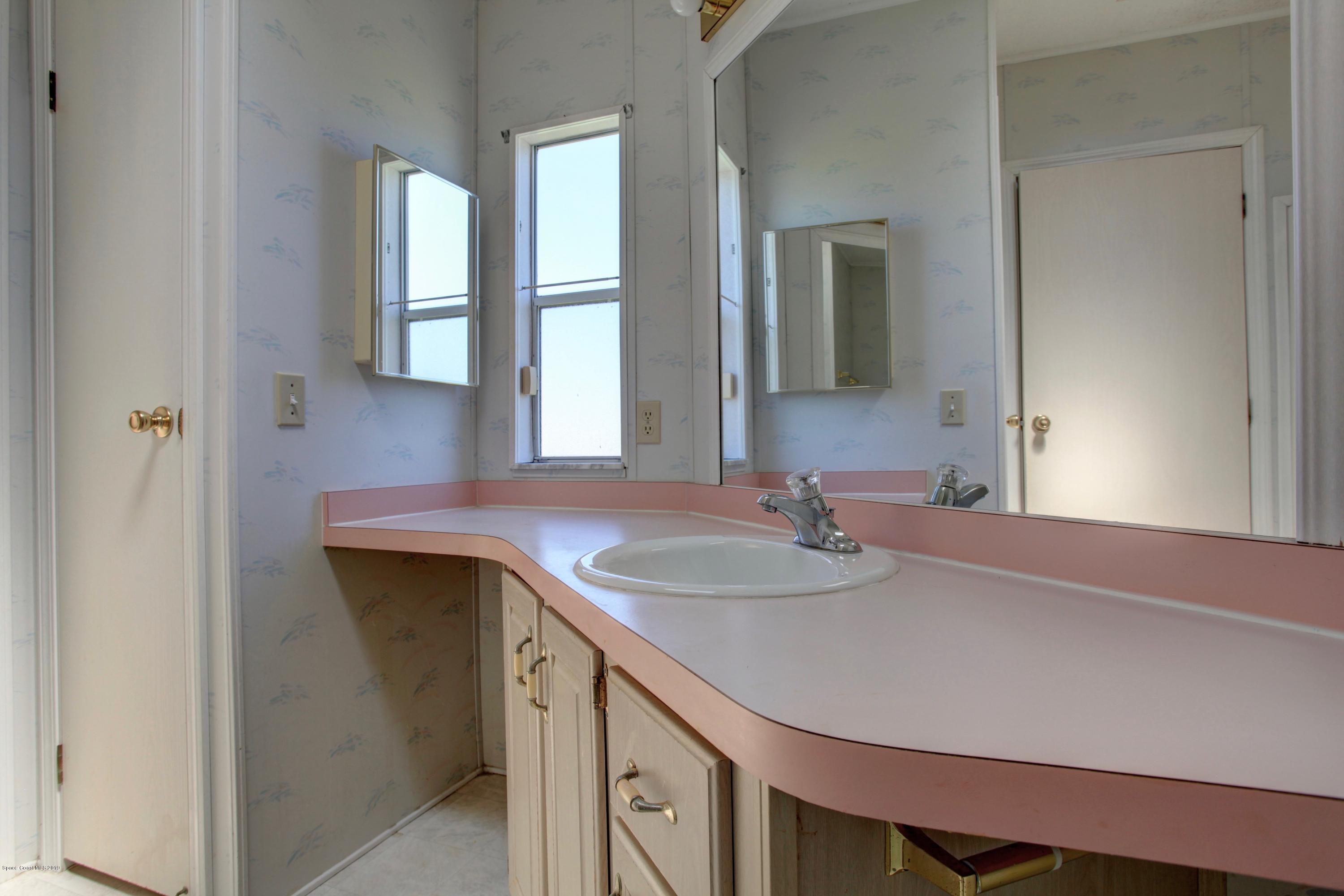 428 Papaya Circle Barefoot Bay, FL 32976 - Photo 28 of 37 H3