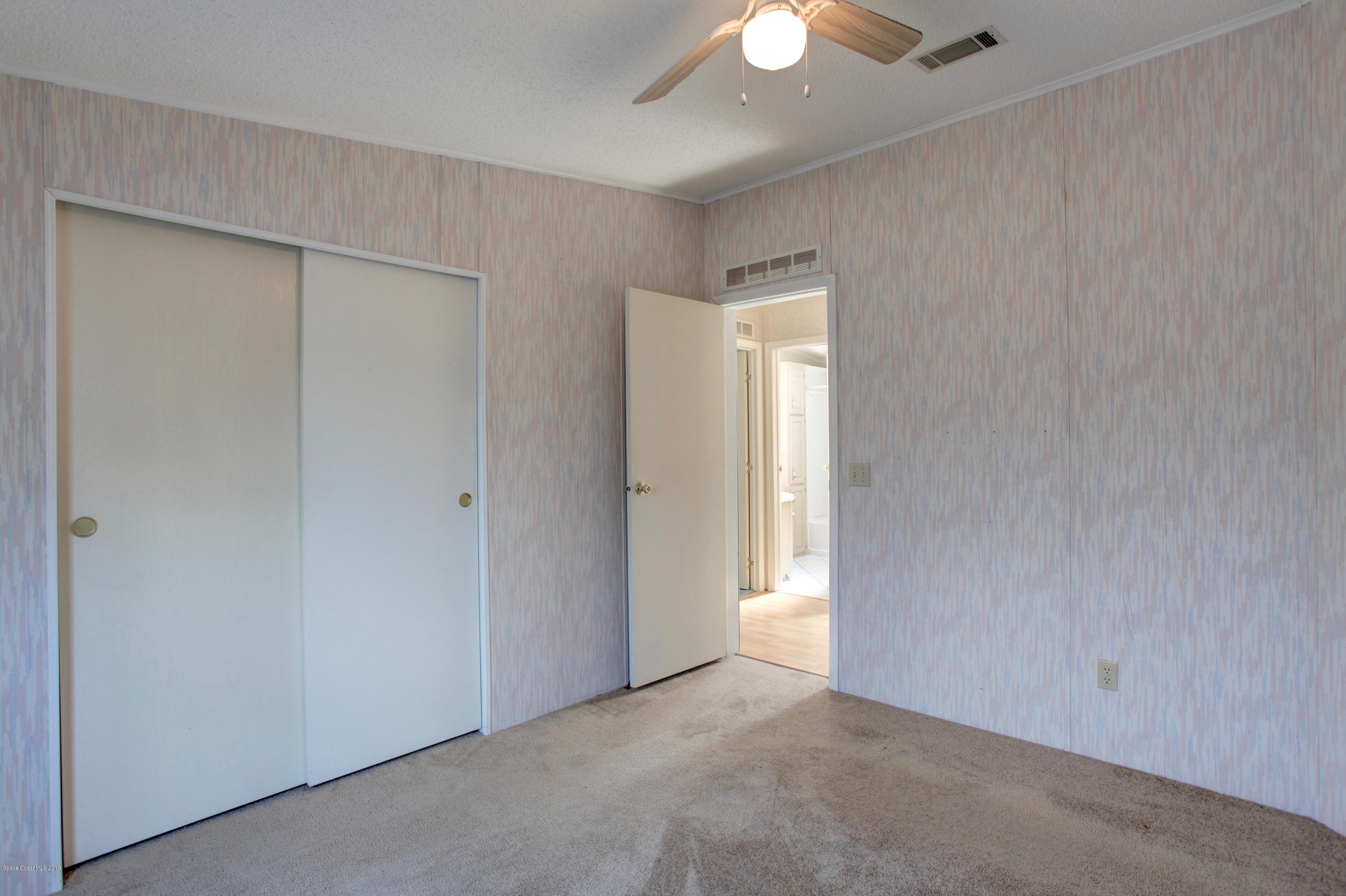428 Papaya Circle Barefoot Bay, FL 32976 - Photo 30 of 37 I2