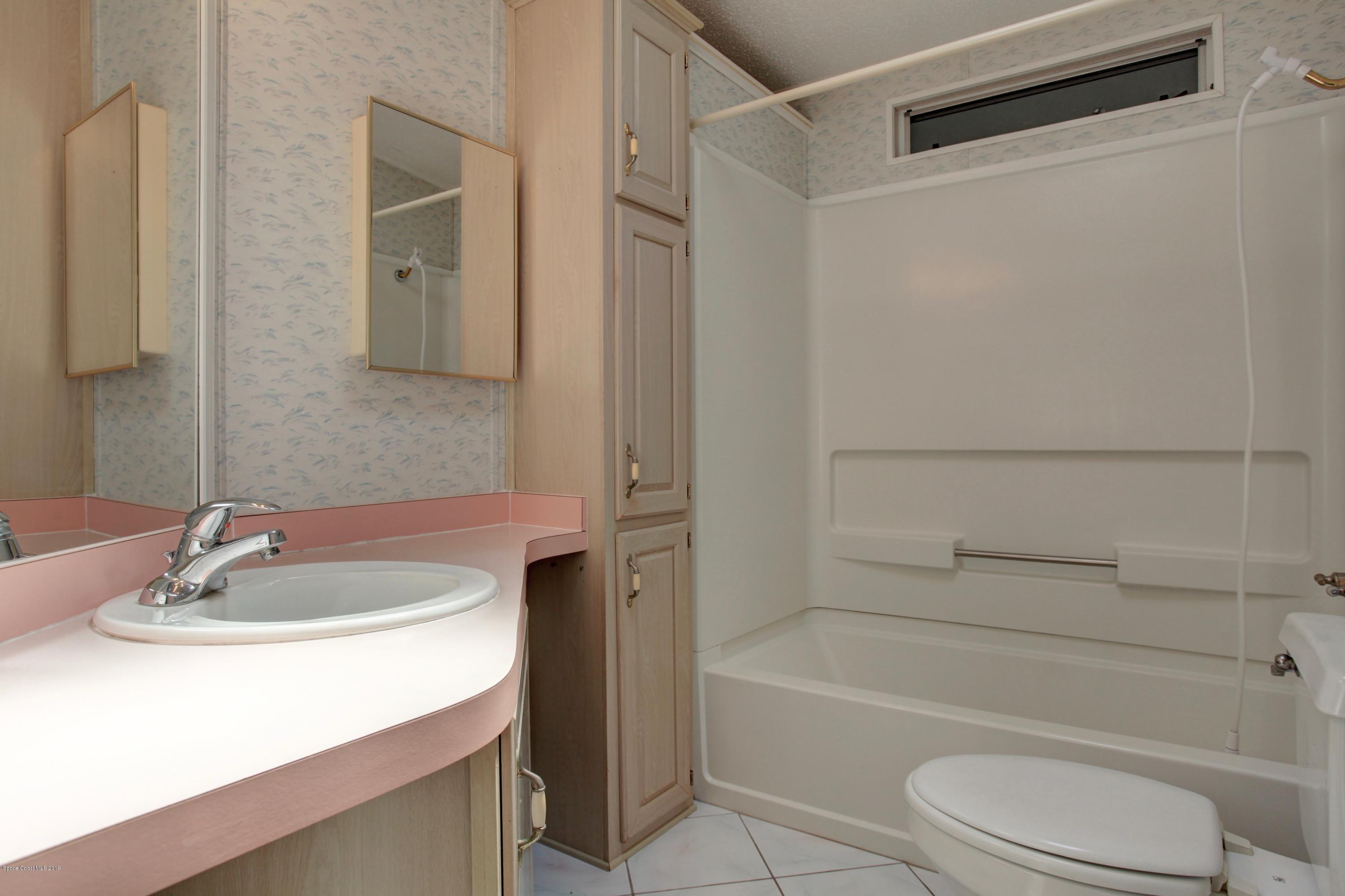 428 Papaya Circle Barefoot Bay, FL 32976 - Photo 31 of 37 J1
