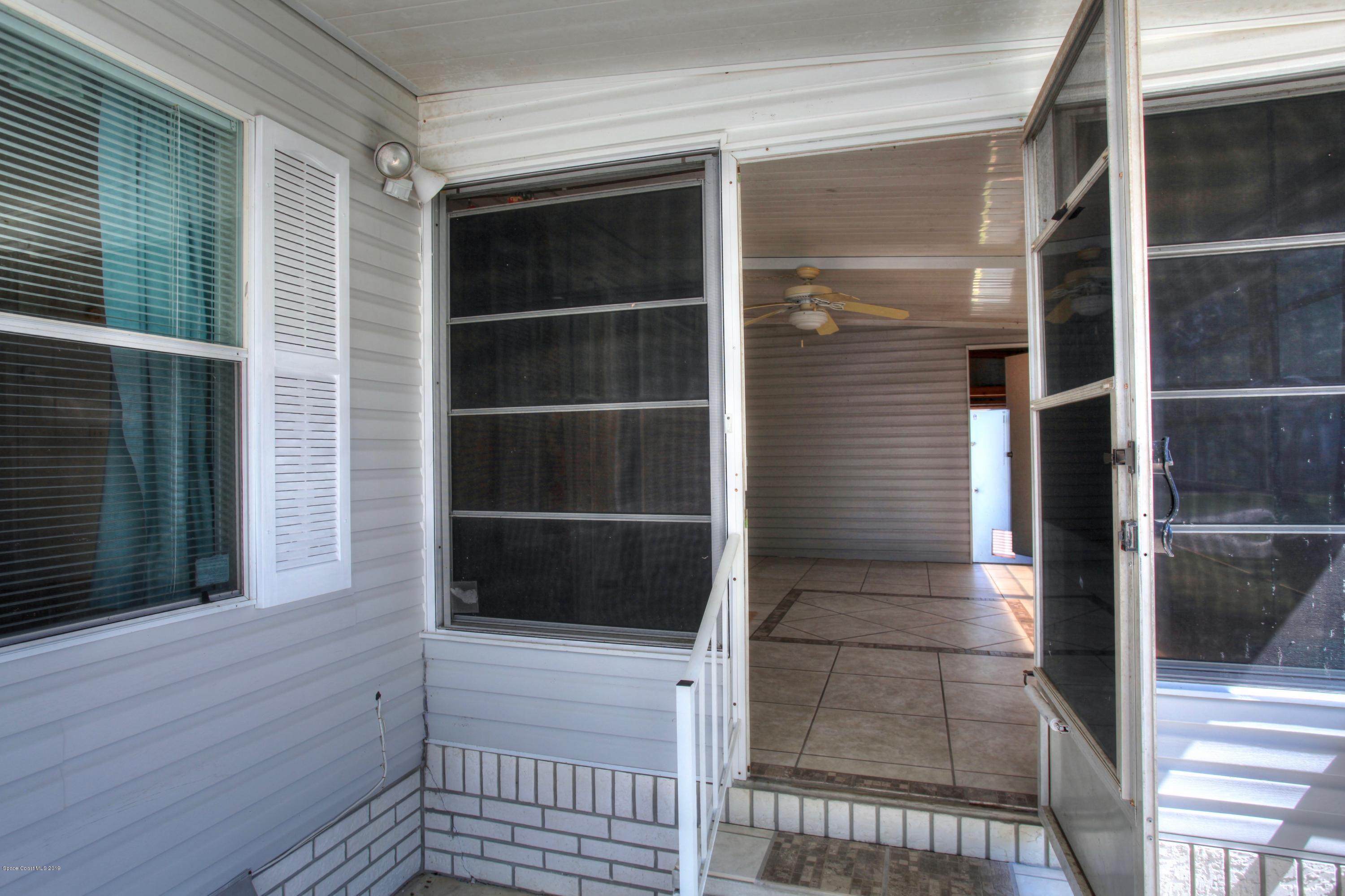 428 Papaya Circle Barefoot Bay, FL 32976 - Photo 6 of 37 C1 - Copy
