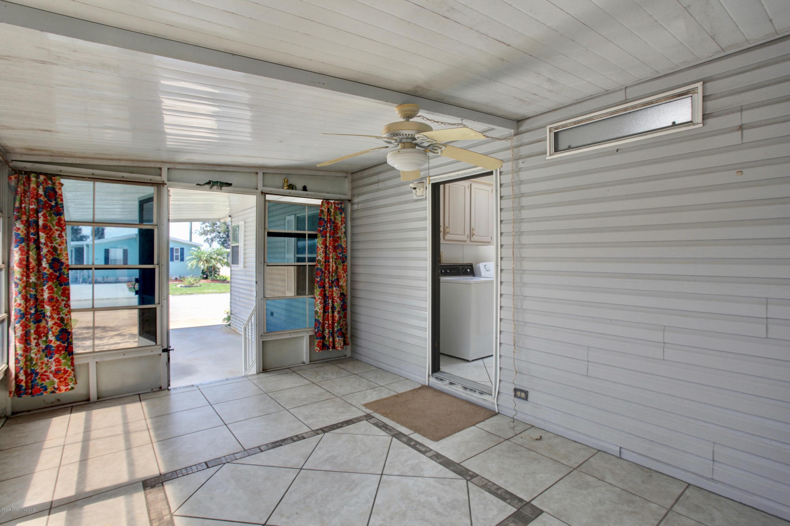 428 Papaya Circle Barefoot Bay, FL 32976 - Photo 9 of 37 L2