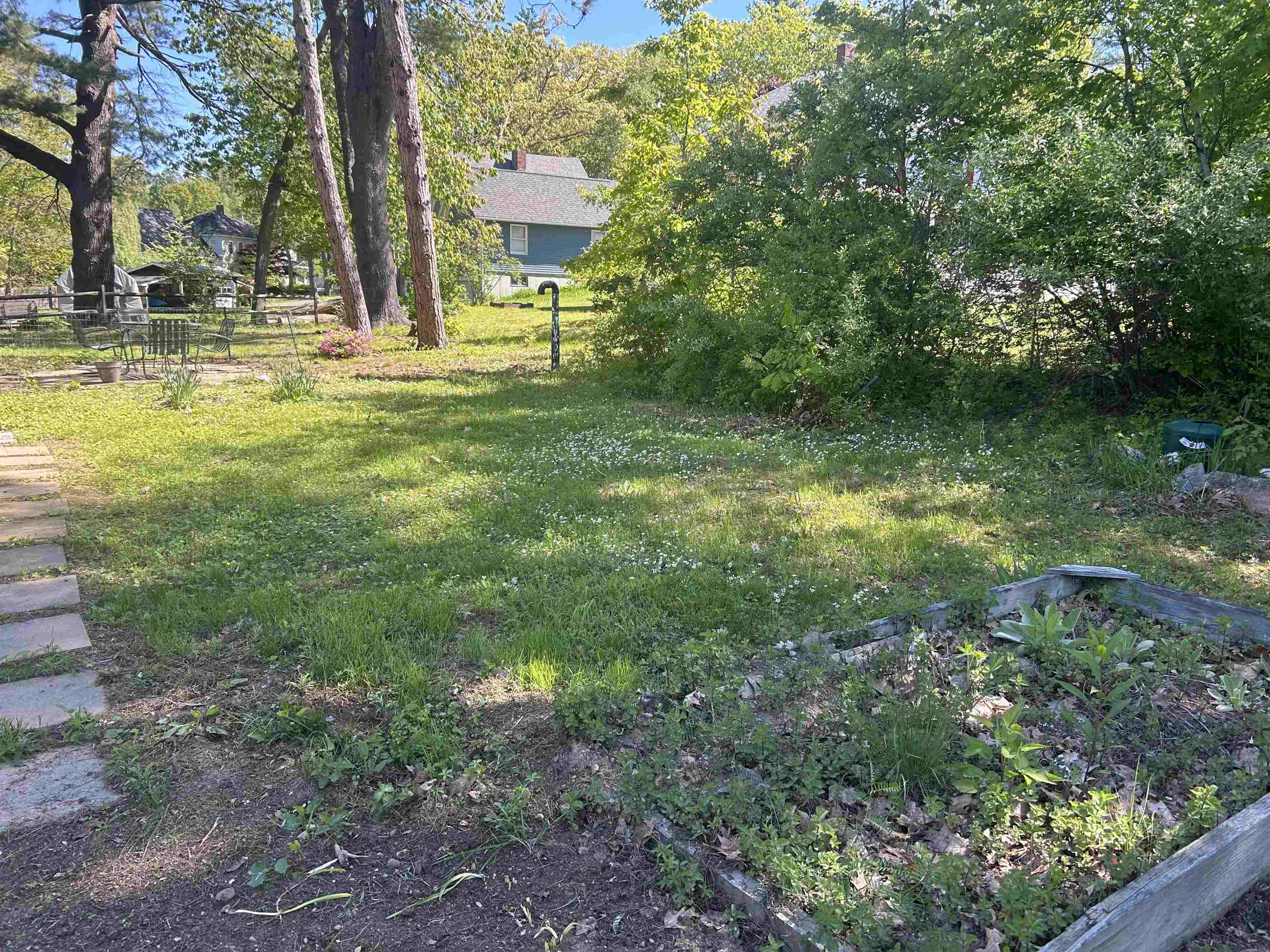 11 Morrison Avenue Meredith, NH 03253 - Photo 13 of 40