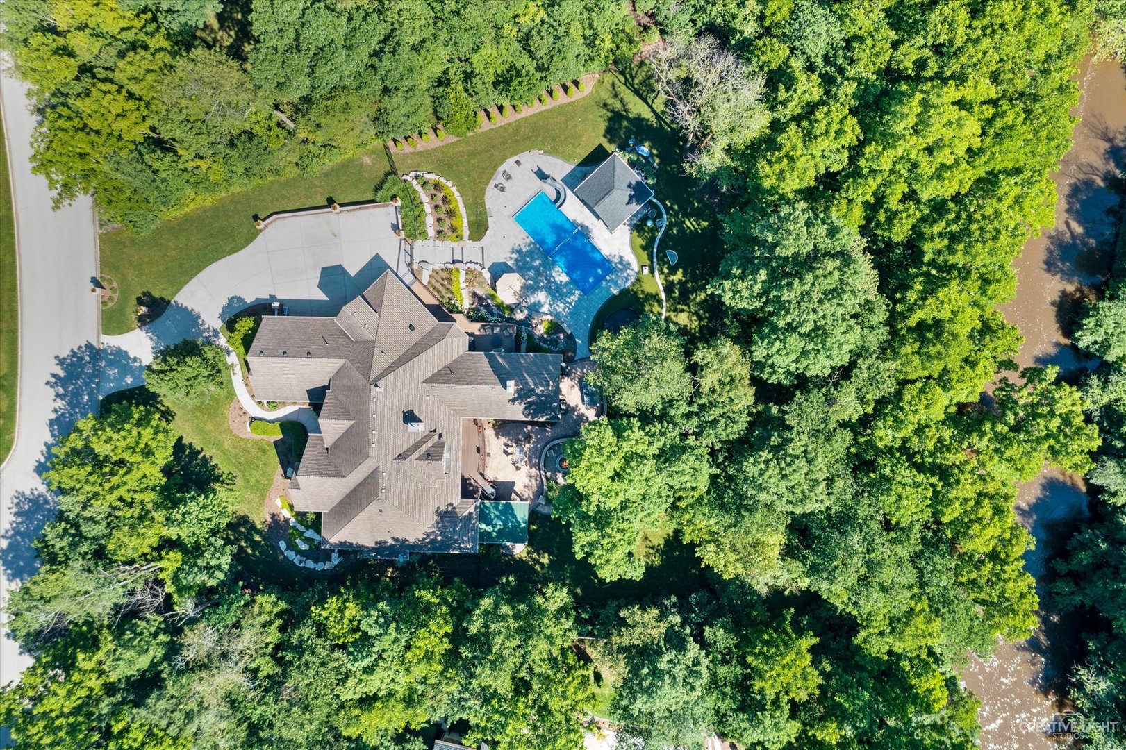 521 Chatfield Road New Lenox, IL 60451 - Photo 46 of 48 an aerial view of a house with a yard and trees