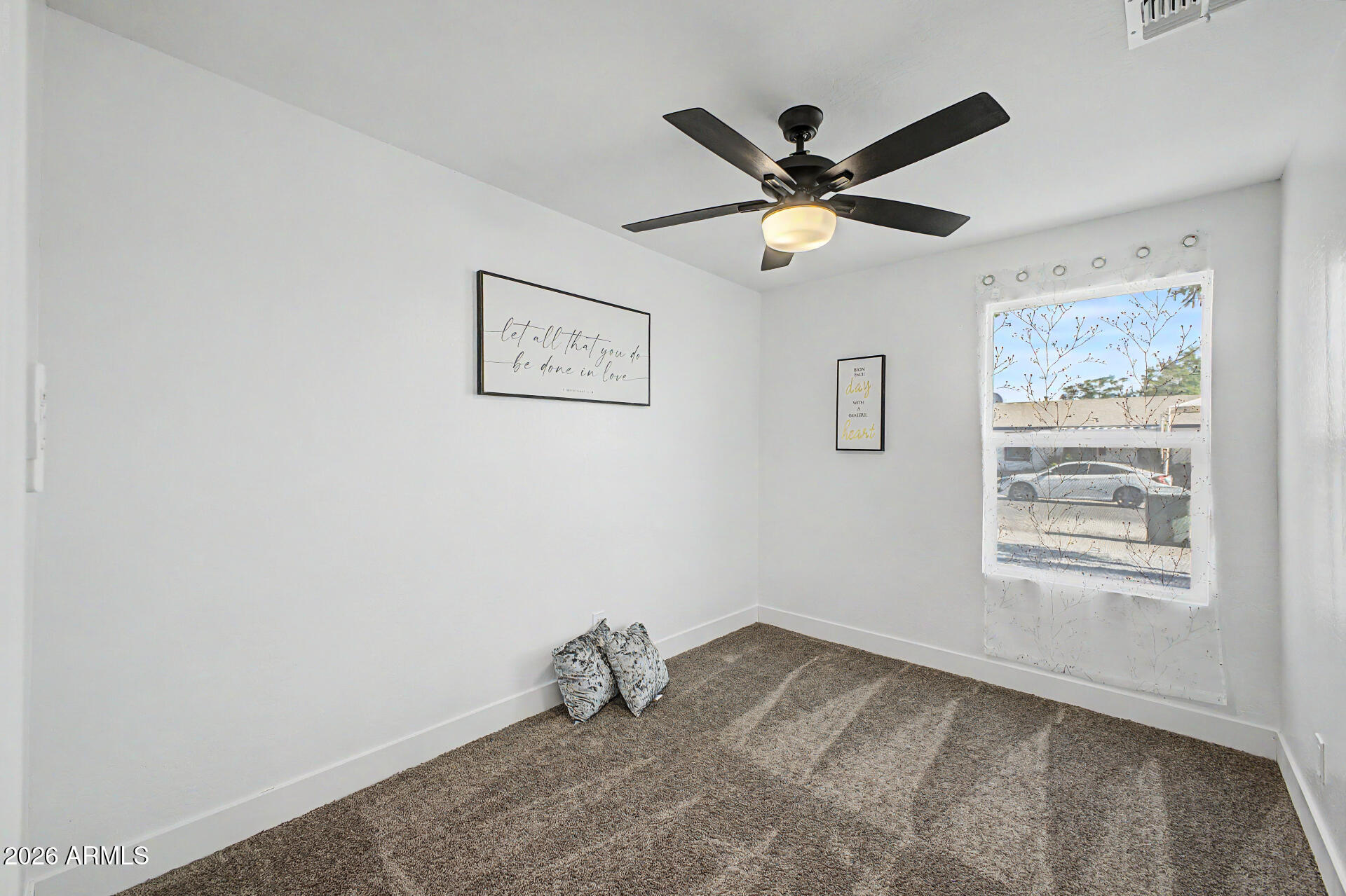 5846 West Cheery Lynn Road Phoenix, AZ 85031 - Photo 20 of 37 Gallery Image 20