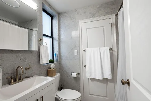 $5,750 | 27 West 96th Street, Unit 5B | Upper West Side