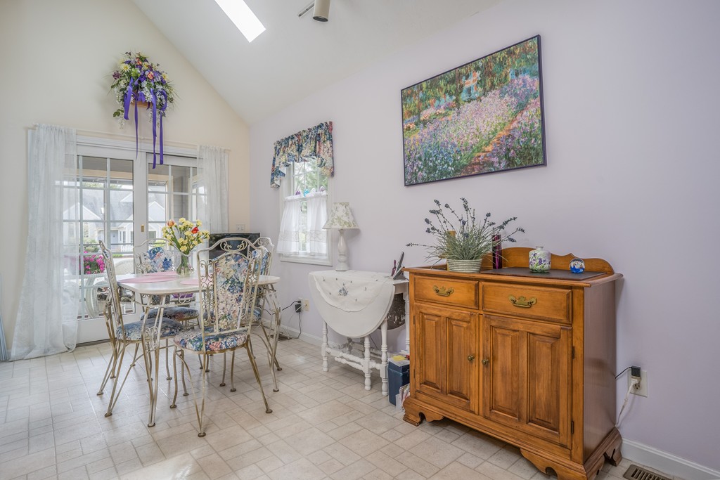 6 Red Cedar Road, Unit 6 Mashpee, MA 02649 - Photo 6 of 28 Gallery Image 6