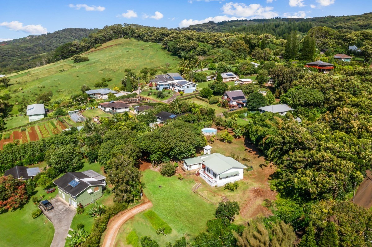 5075 Puuwai Road Kalaheo, HI 96741 - Photo 14 of 16