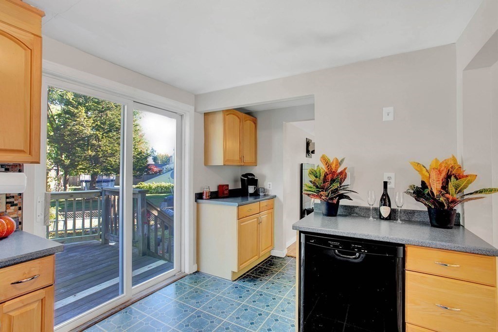 1 Allen Road Peabody, MA 01960 - Photo 10 of 18 Gallery Image 10
