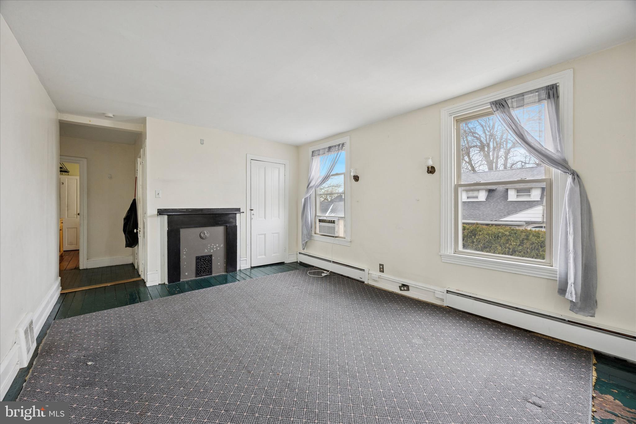30 West Chester Pike Ridley Park, PA 19078 - Photo 1 of 14 2nd floor Apt