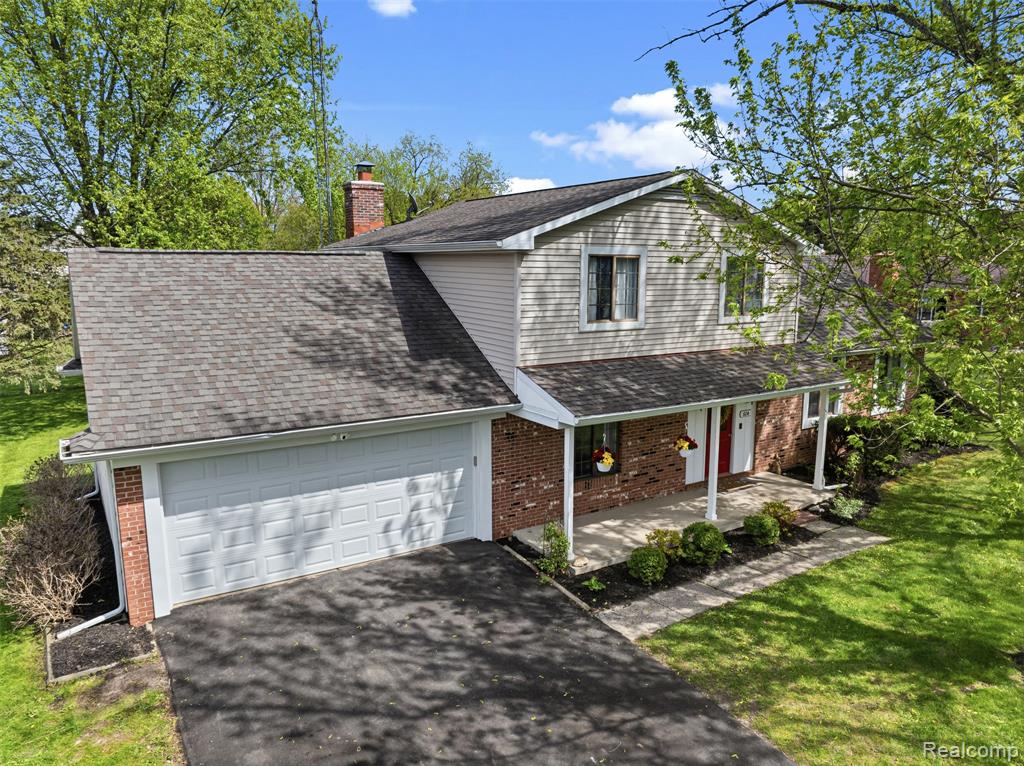 604 Luce Avenue Flushing, MI 48433 - Photo 1 of 47