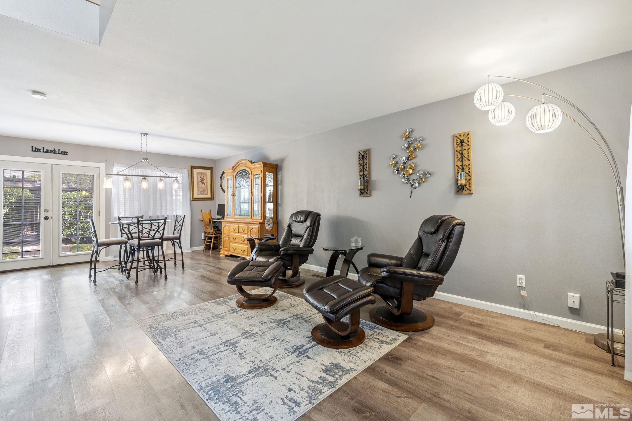 10045 Sageland Way Reno, NV 89506 - Photo 4 of 29 Photo 4