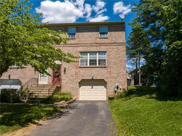$299,900 | 601 Main Street, Northampton, PA 18067
