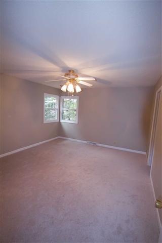 1718 West Adams Road Macomb, IL 61455 - Photo 10 of 15 Gallery Image 10