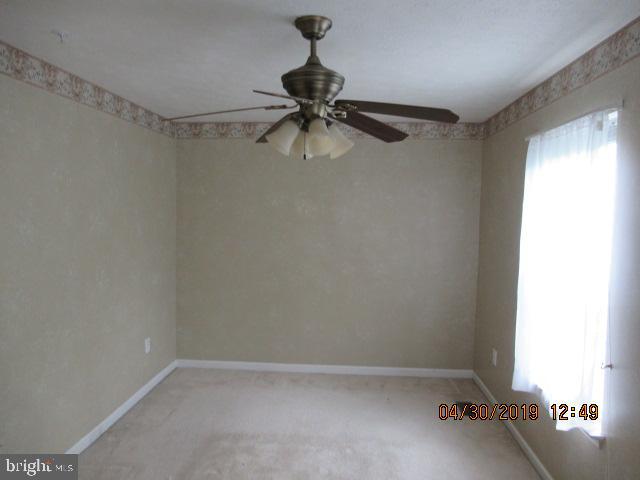 3441 Barkley Woods Road Baltimore, MD 21244 - Photo 20 of 23 Master bedroom