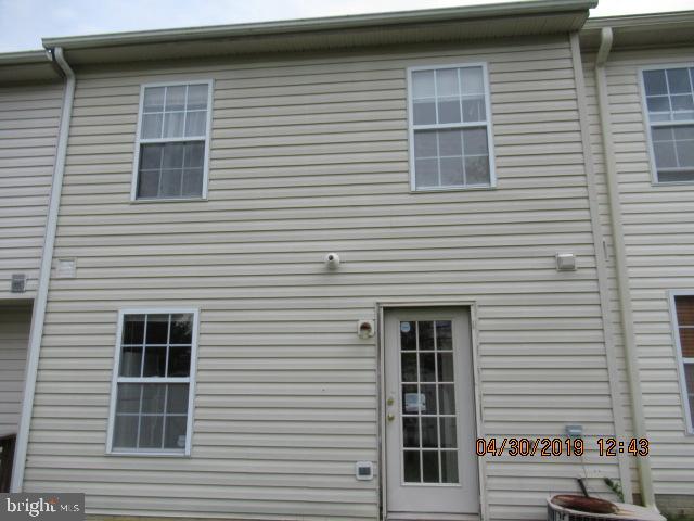 3441 Barkley Woods Road Baltimore, MD 21244 - Photo 3 of 23 Rear