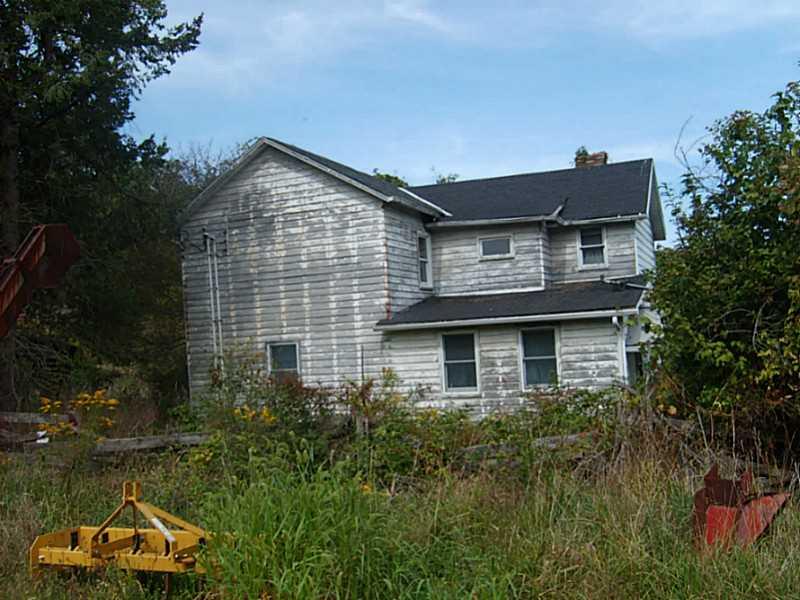 1484 Banning Road Dawson, PA 15428 - Photo 2 of 18 Exterior Front.