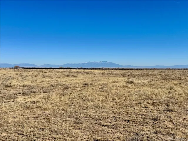 a view of wall with an ocean