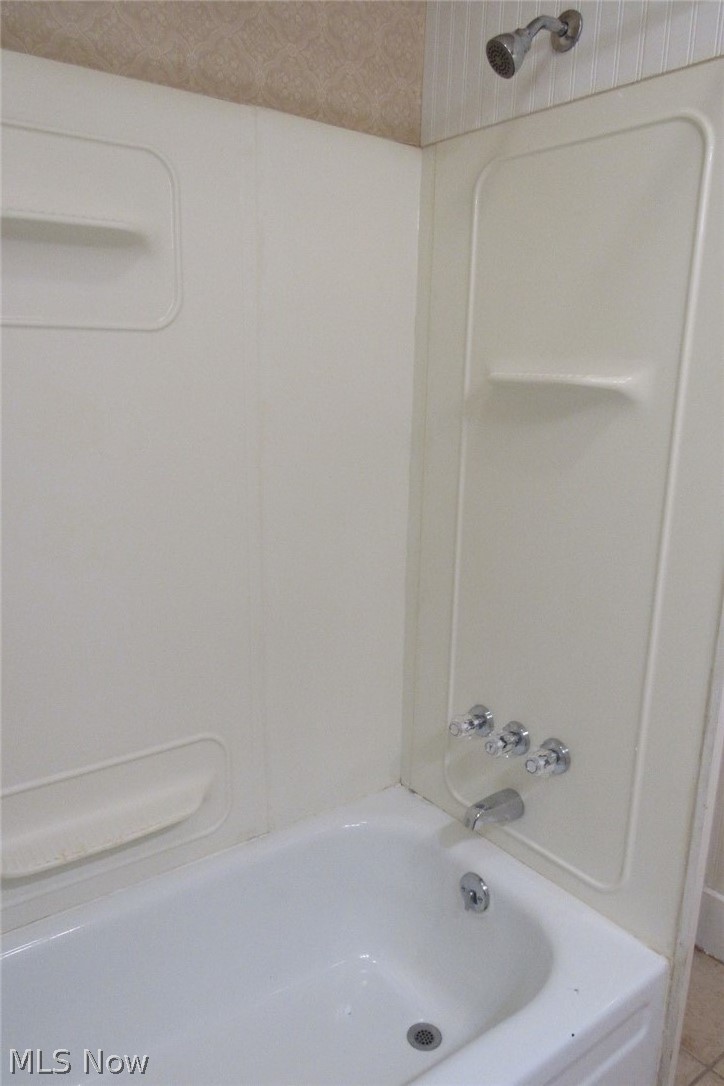 2042 West Prospect Road Ashtabula, OH 44004 - Photo 11 of 24 New faucet, showerhead & plumbing.